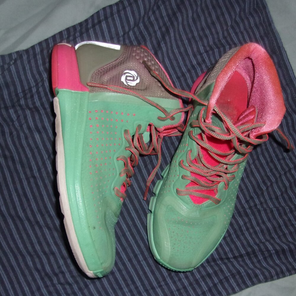 womens size 6 six green pink high tops  tennis sneakers shoes used